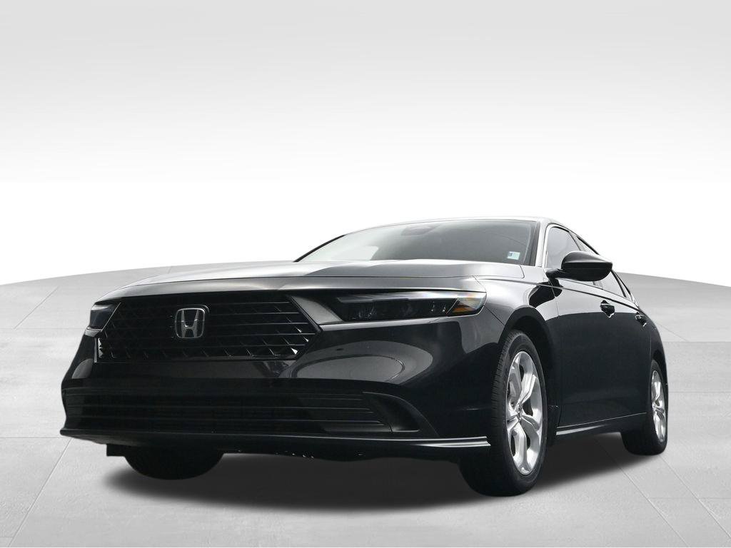 Used 2025 Honda Accord LX image 39