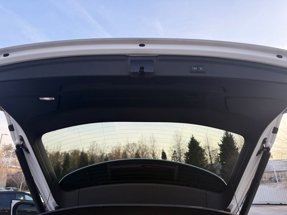 Certified 2024 Audi Q3 2.0T Premium Plus w/ Premium Plus Package image 14