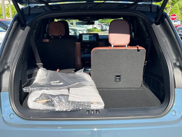 New 2026 Lincoln Aviator Reserve RWD image 13
