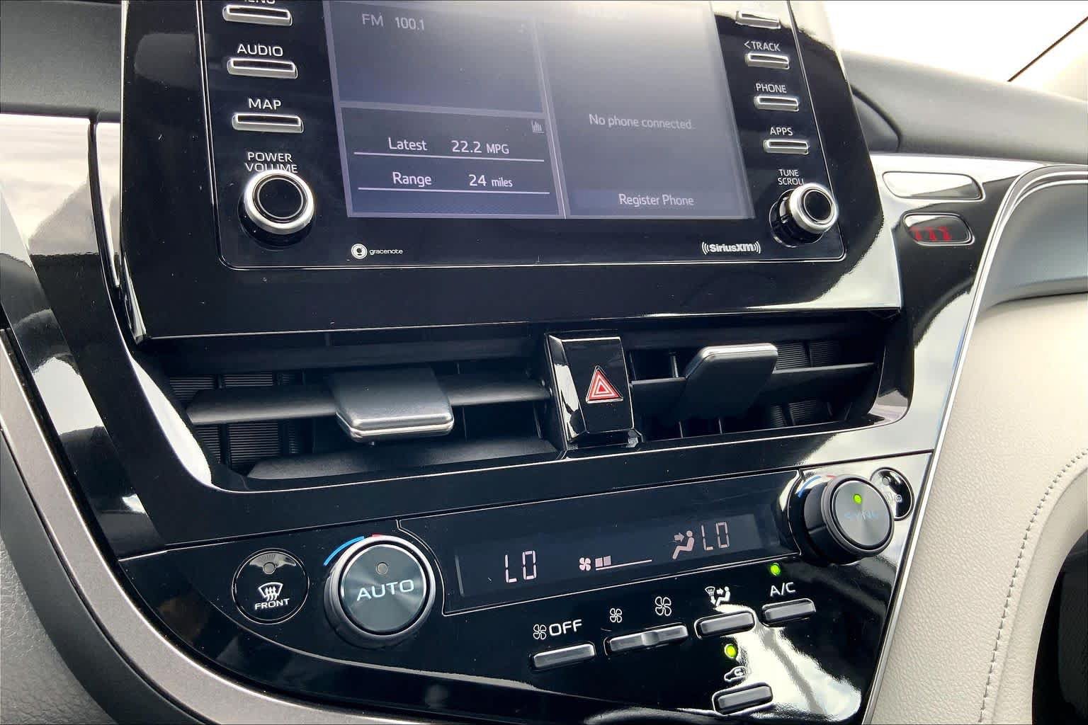 Used 2024 Toyota Camry LE w/ Convenience Package FWD image 33