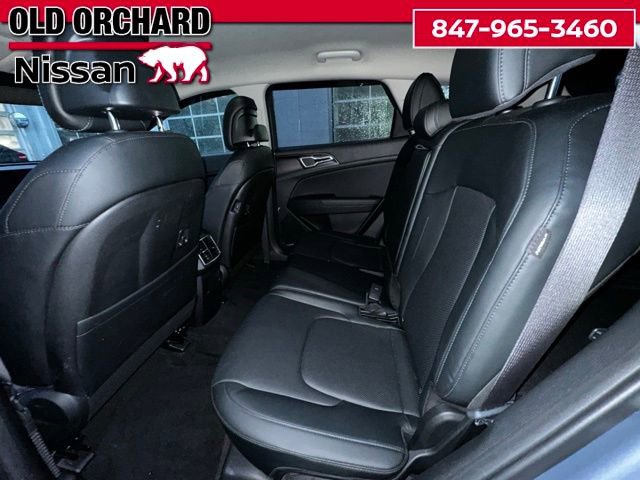 Used 2025 Kia Sportage EX image 14