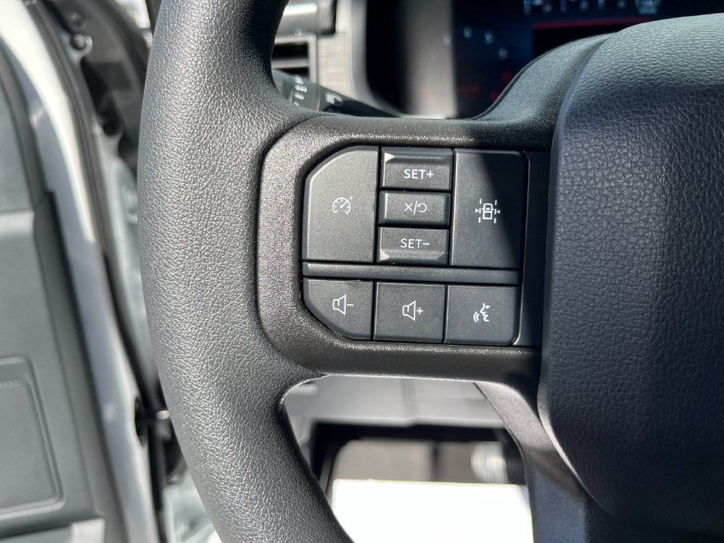 Used 2025 Ford F150 STX w/ Equipment Group 200A AWD/4WD image 27