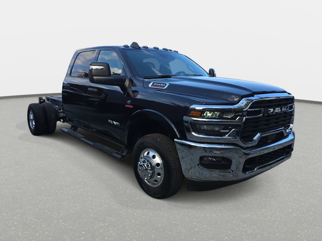 New 2026 RAM 3500 Big Horn AWD/4WD image 3