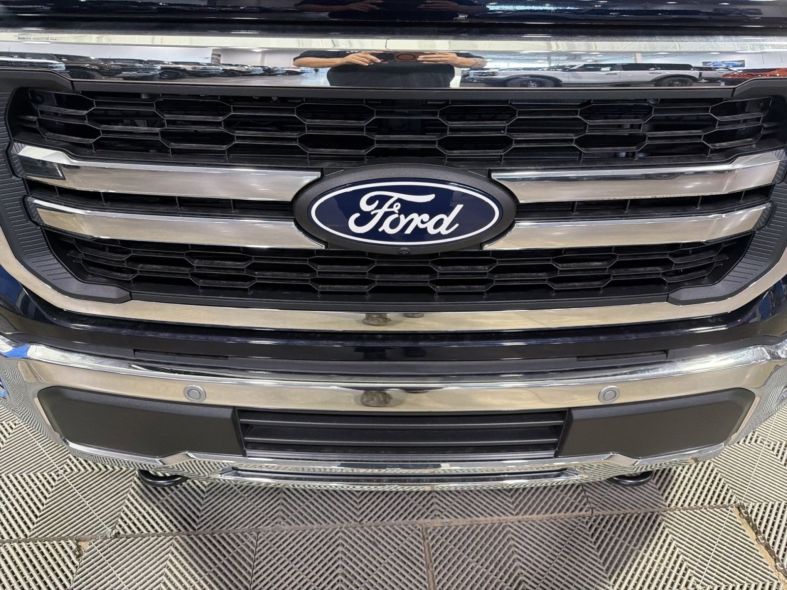 New 2026 Ford F150 Lariat w/ Equipment Group 501A Mid image 12