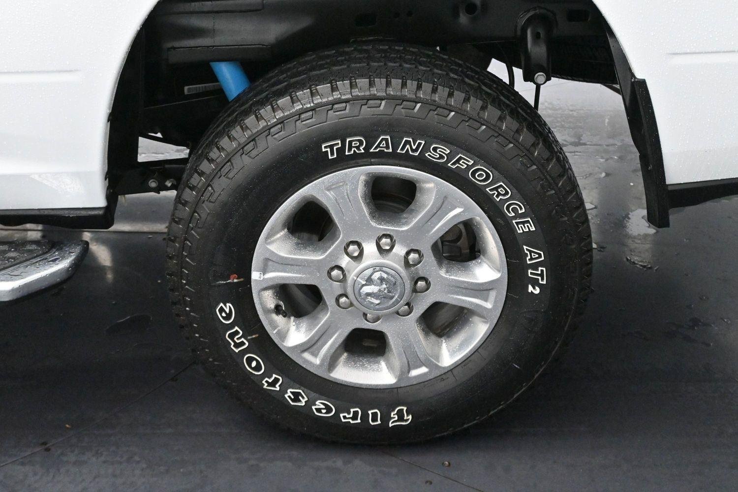 Used 2025 RAM 2500 Big Horn AWD/4WD image 33