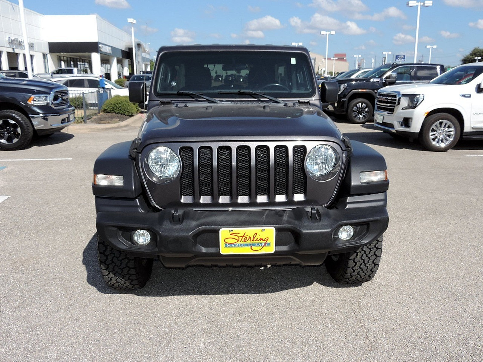 Used 2020 Jeep Wrangler Unlimited Sport S AWD/4WD image 2