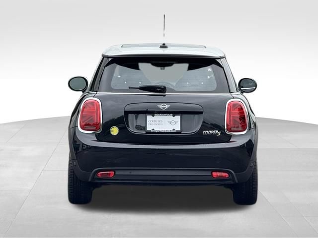 Certified 2024 MINI Cooper SE FWD image 6
