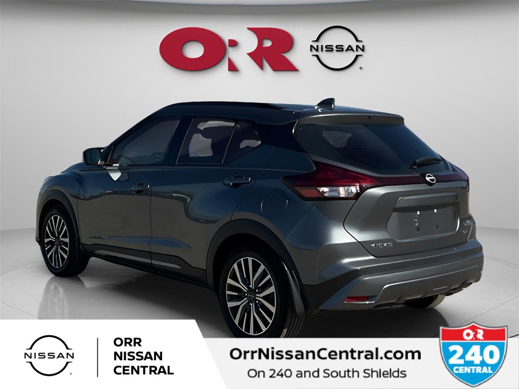 Used 2023 Nissan Kicks SR image 7