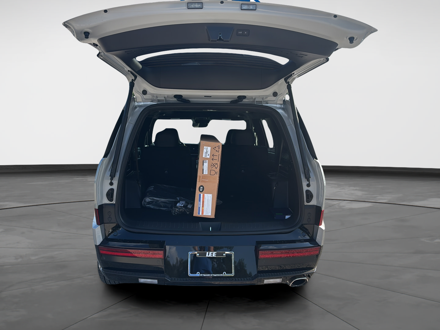 New 2027 Hyundai Santa Fe Calligraphy FWD image 17