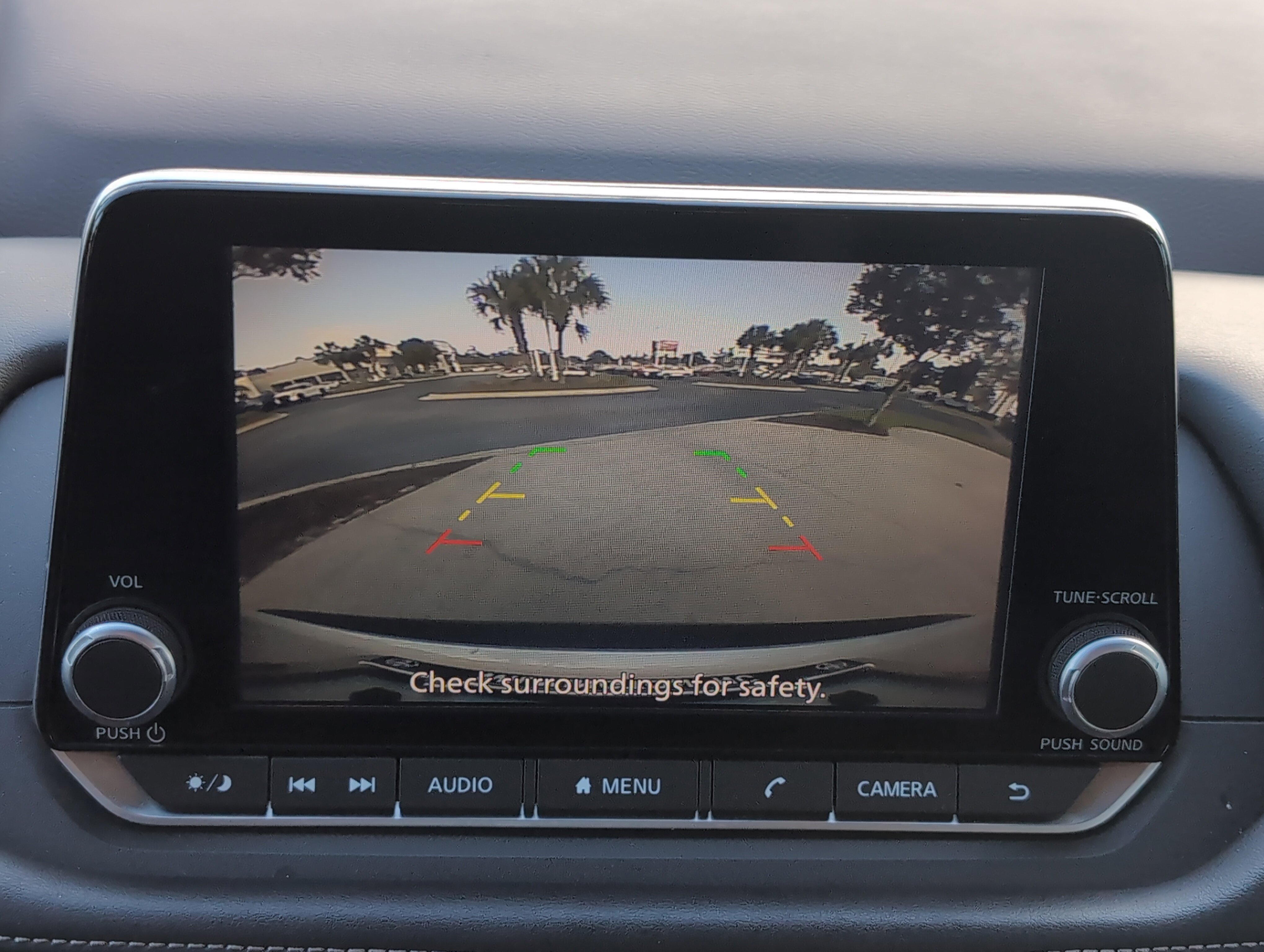 Used 2023 Nissan Rogue SV AWD/4WD image 24