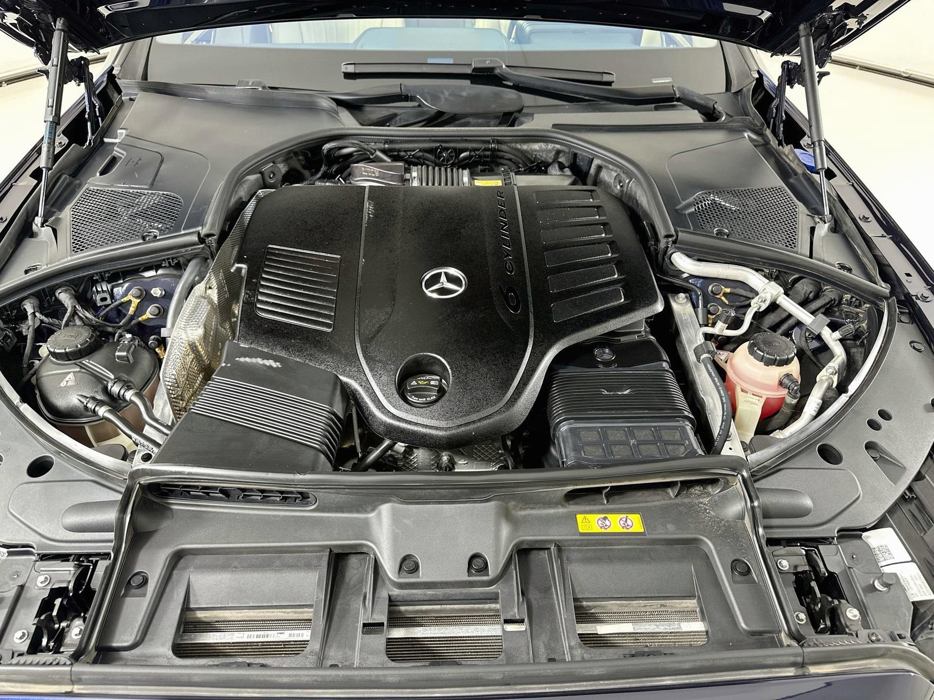 Certified 2023 Mercedes-Benz S 500 4MATIC image 33