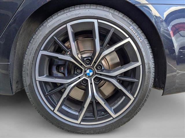 Used 2023 BMW M550i xDrive w/ Executive Package image 11