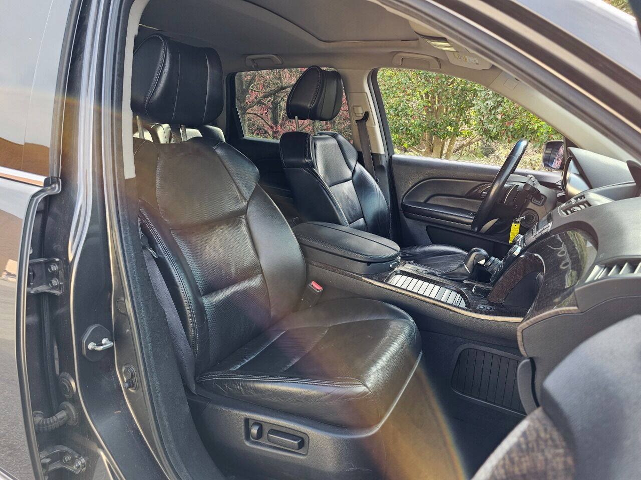 Used 2011 Acura MDX w/ Advance Package AWD/4WD image 32