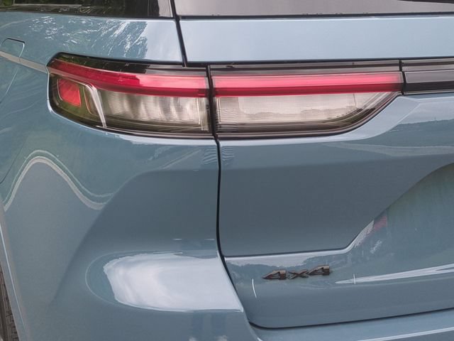 New 2026 Jeep Grand Cherokee Limited AWD/4WD image 21