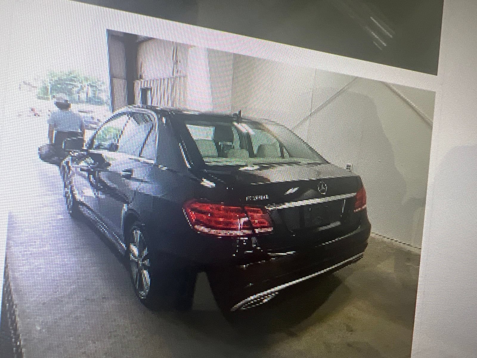 Used 2016 Mercedes-Benz E 350 Sedan image 2