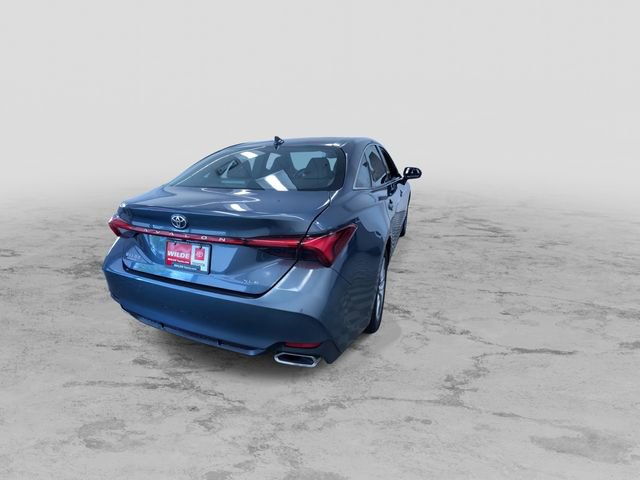 Used 2020 Toyota Avalon XLE FWD image 10