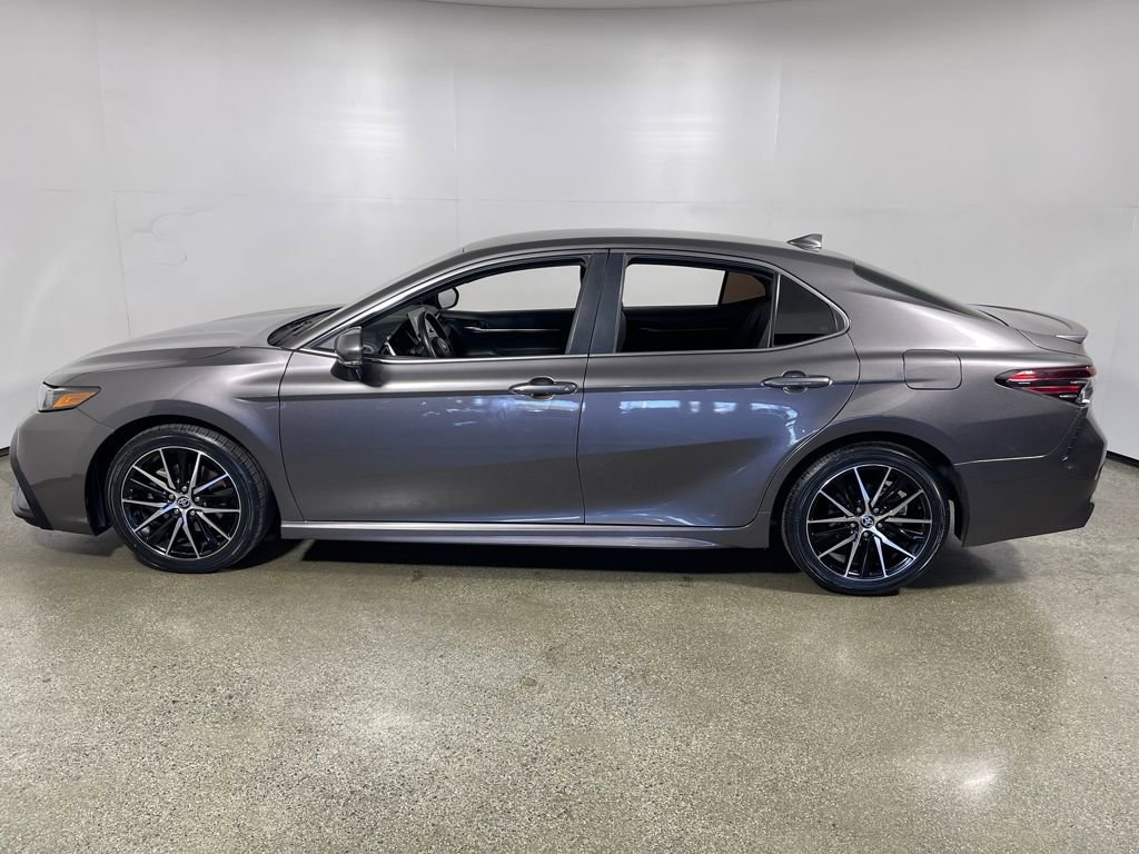 Certified 2023 Toyota Camry SE image 6