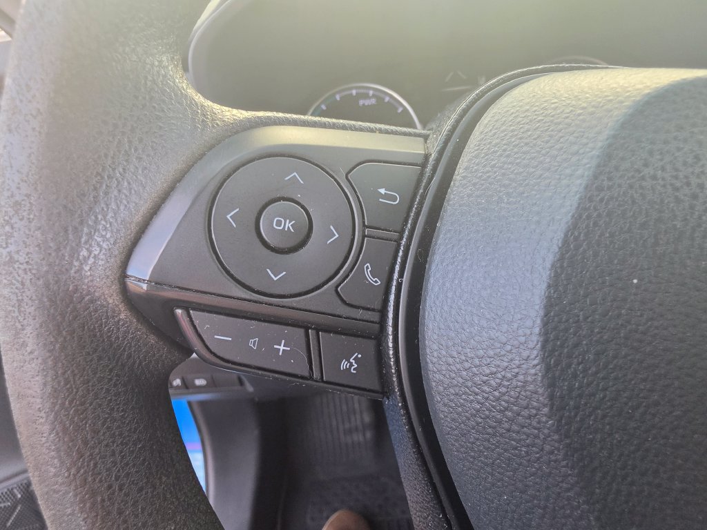 Used 2020 Toyota RAV4 LE w/ All Weather Liner Package AWD/4WD image 31
