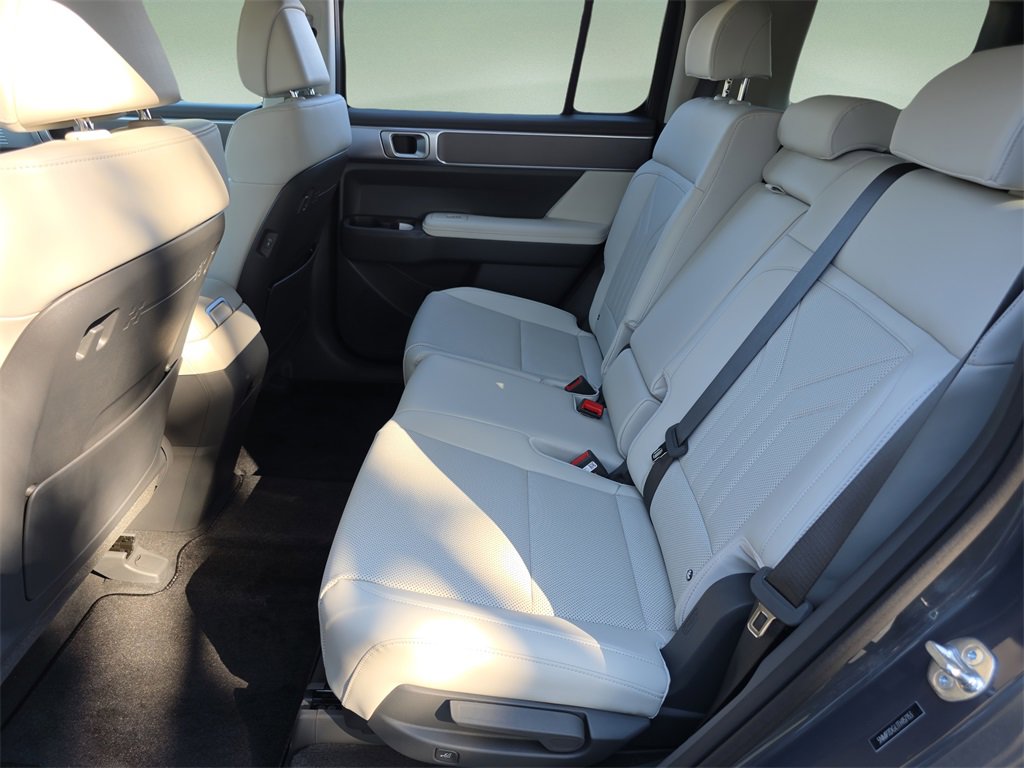 New 2026 Hyundai Santa Fe SEL image 16