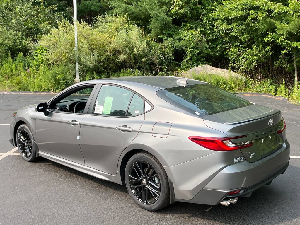 New 2026 Toyota Camry SE w/ Convenience Package AWD/4WD video 3