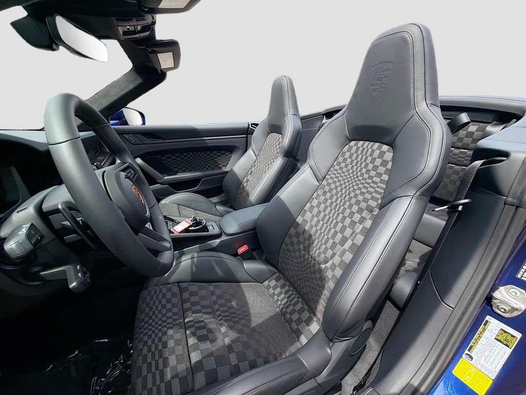 New 2026 Porsche 911 Carrera 4 GTS AWD/4WD image 5