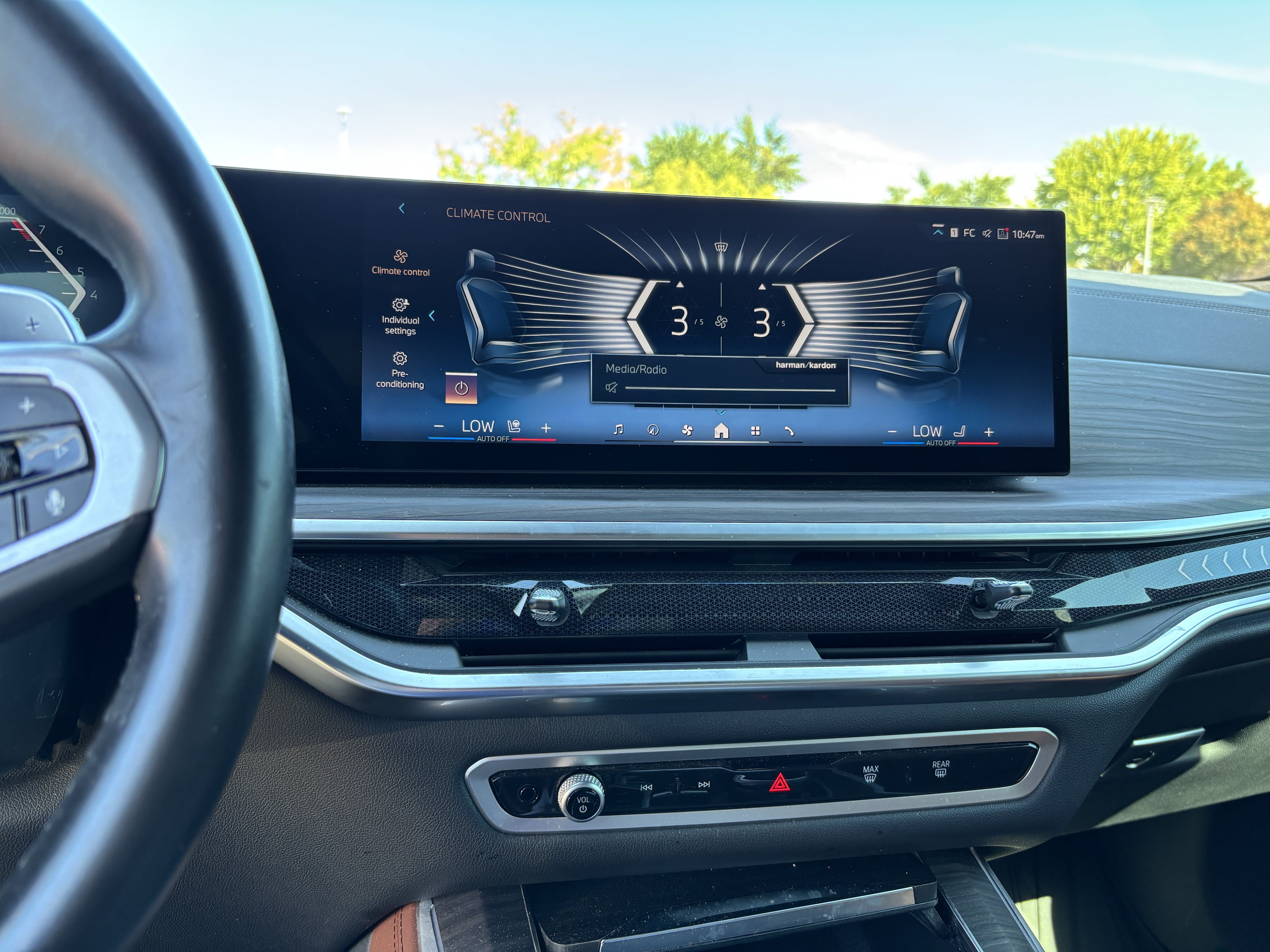 Certified 2024 BMW X5 xDrive40i w/ M Sport Package AWD/4WD image 18