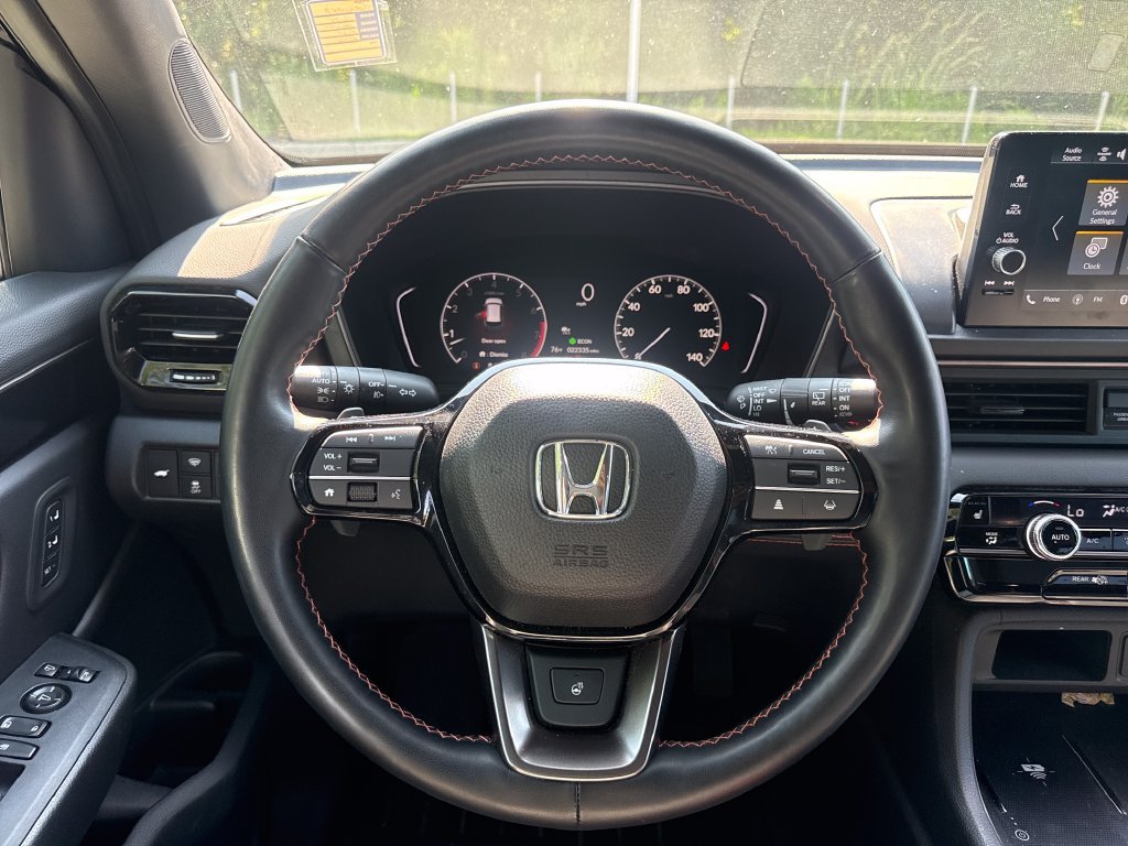 Certified 2025 Honda Pilot TrailSport image 21