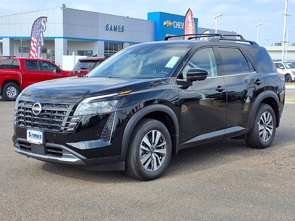 New 2026 Nissan Pathfinder SL AWD/4WD image 3