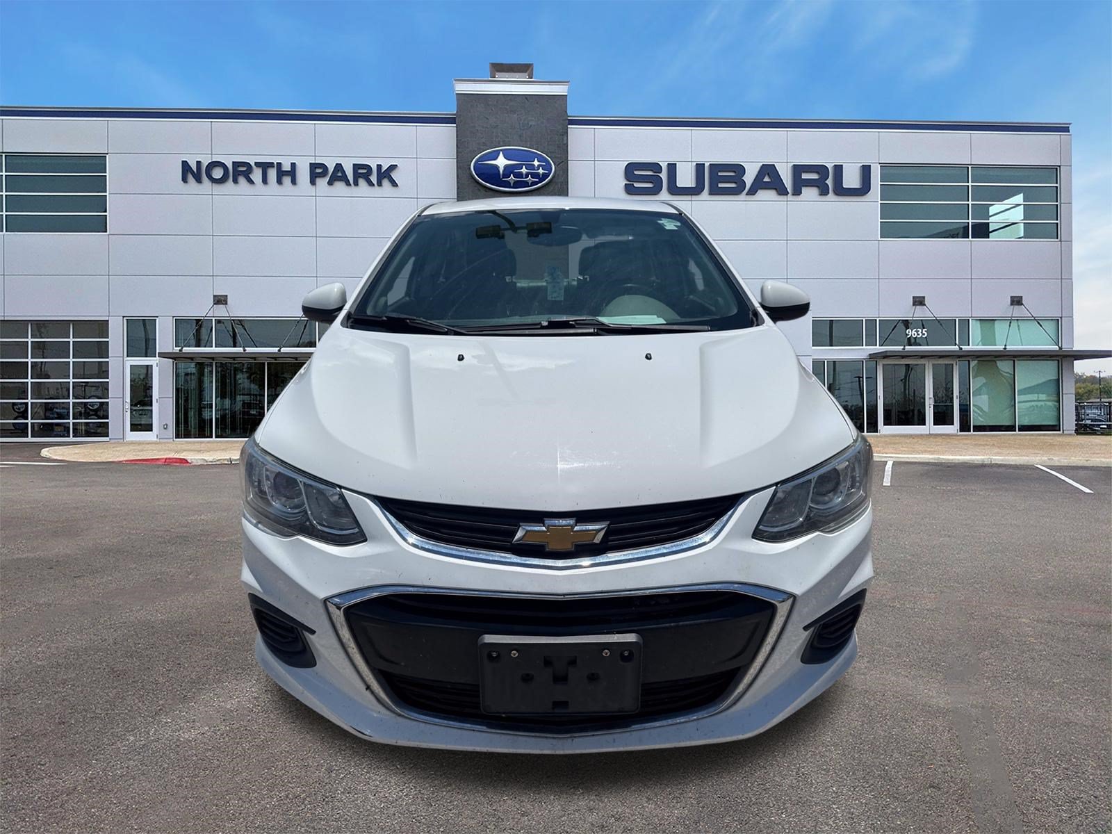 Used 2019 Chevrolet Sonic Premier FWD image 2
