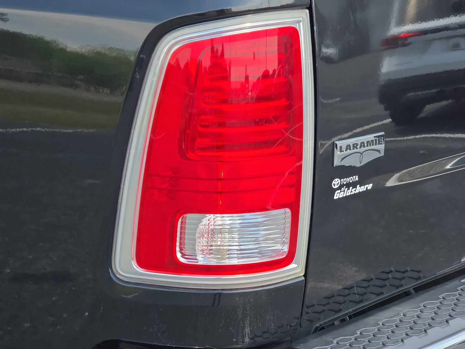 Used 2018 RAM 1500 Laramie w/ Convenience Group image 33