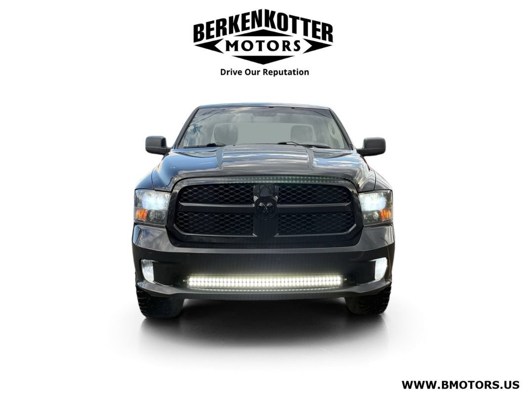 Used 2018 RAM 1500 Express w/ Express Value Package AWD/4WD image 8