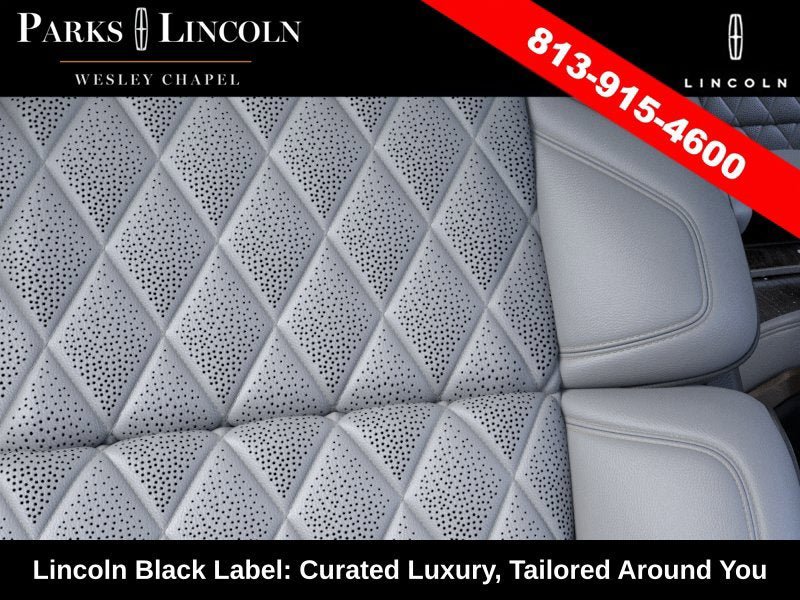 New 2026 Lincoln Navigator L Black Label w/ Black Label Special Edition AWD/4WD image 16