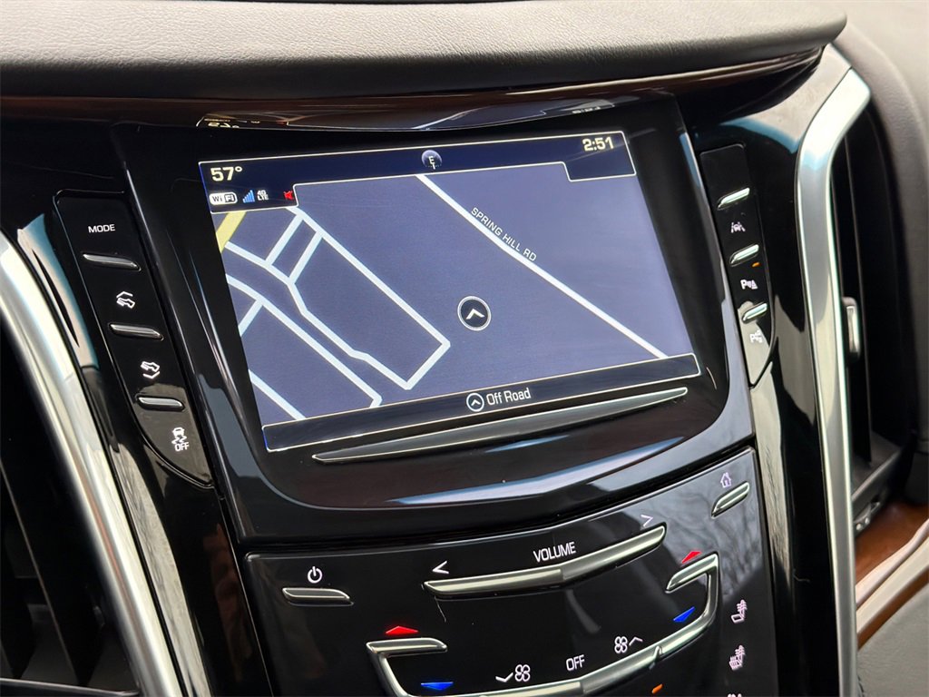 Used 2020 Cadillac Escalade ESV Luxury image 32