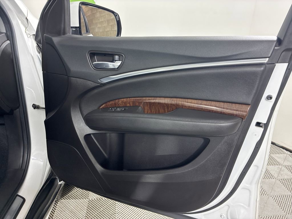 Used 2020 Acura MDX SH-AWD image 33