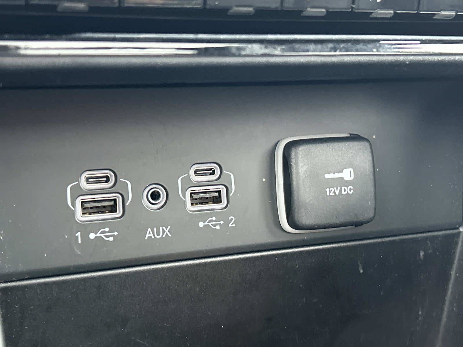 Certified 2024 Jeep Grand Cherokee Limited AWD/4WD image 25