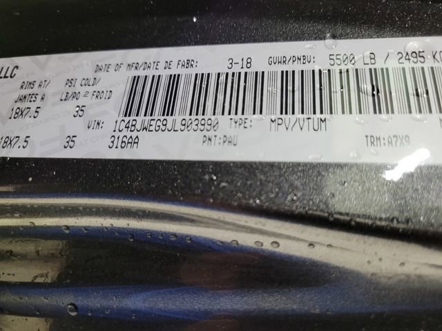 Used 2018 Jeep Wrangler Unlimited Sahara w/ Connectivity Group image 43