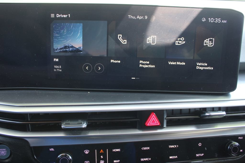 Certified 2024 Kia Sorento LX image 40