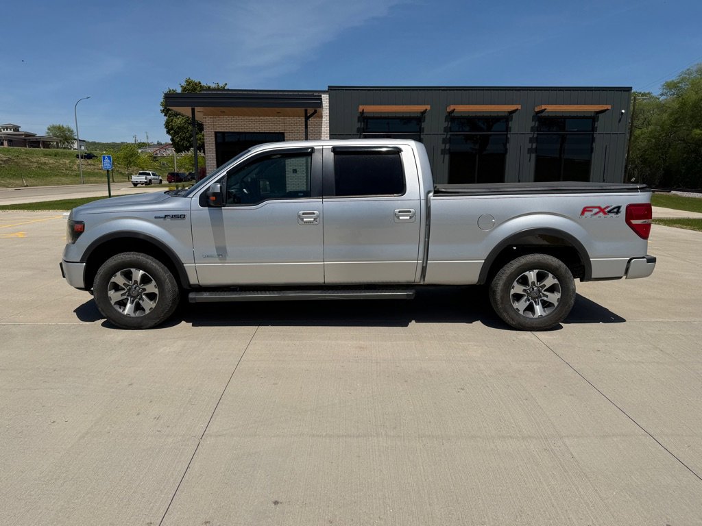 Used 2014 Ford F150 FX4 w/ Equipment Group 402A Luxury AWD/4WD image 8