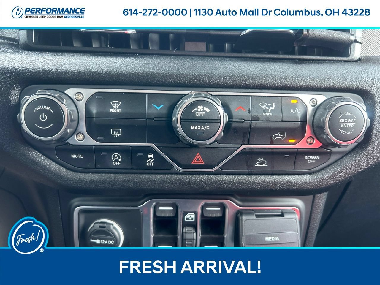 Used 2025 Jeep Wrangler Unlimited Sport AWD/4WD image 23