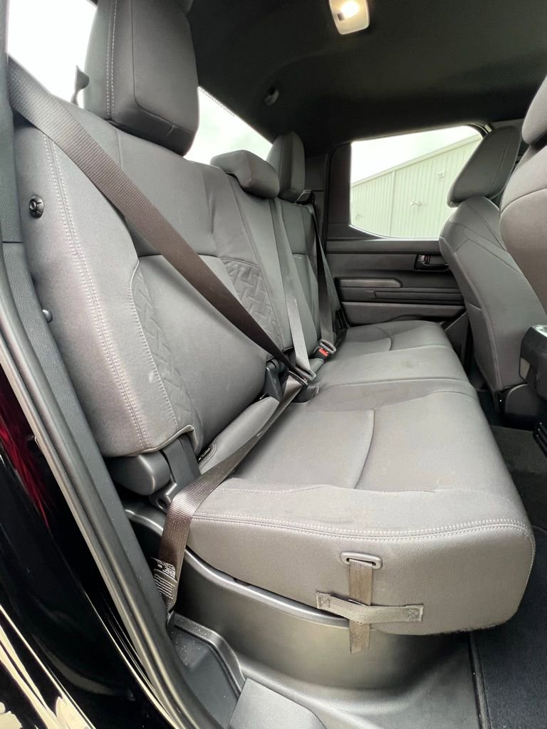 Used 2025 Toyota Tacoma SR image 17