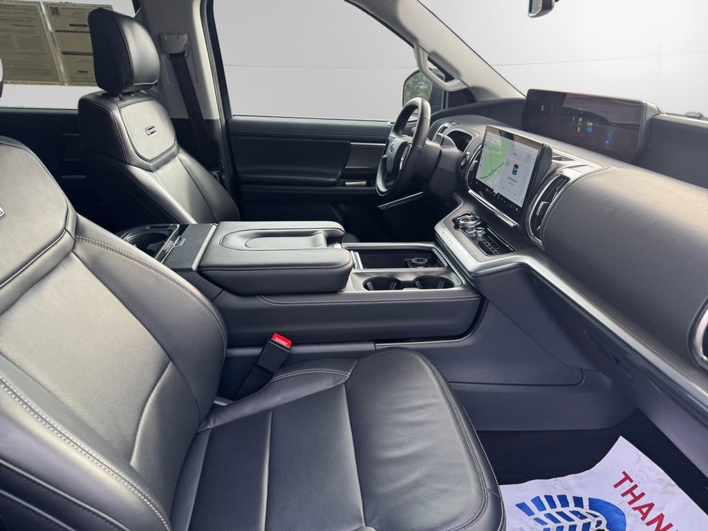 Certified 2025 Ford Expedition Max Platinum image 15