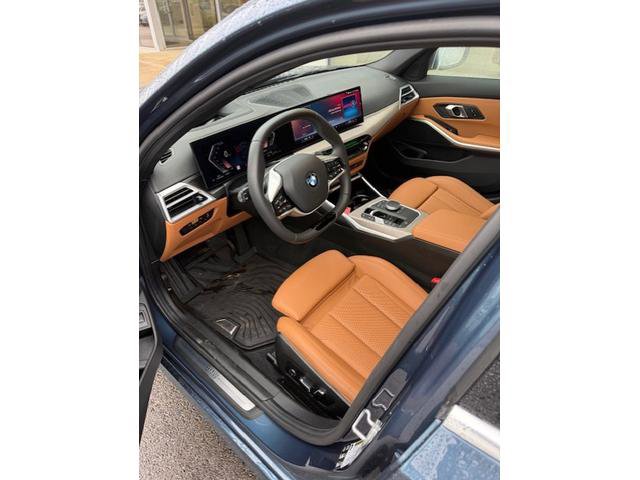 Used 2025 BMW 330i xDrive 330i xDrive Sedan w/ Premium Package image 6
