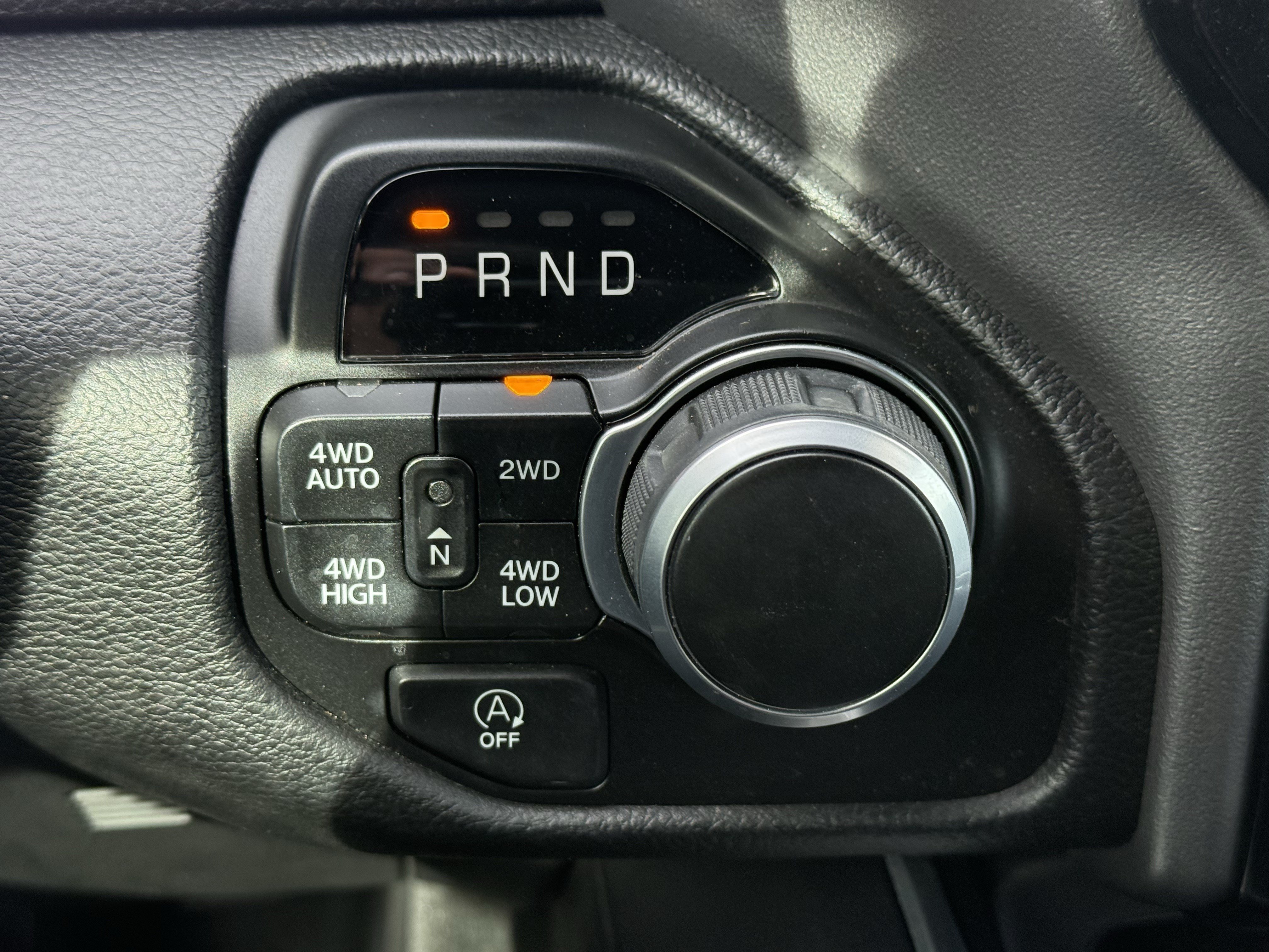 Used 2023 RAM 1500 Big Horn AWD/4WD image 25