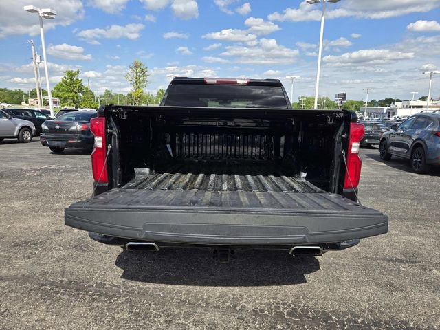Used 2020 Chevrolet Silverado 1500 Custom w/ Custom Convenience Package AWD/4WD image 10