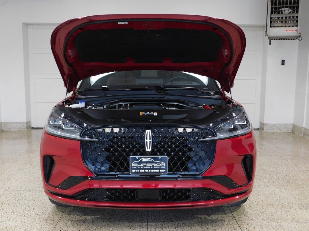 Used 2025 Lincoln Aviator Reserve w/ Equipment Group 201A image 16