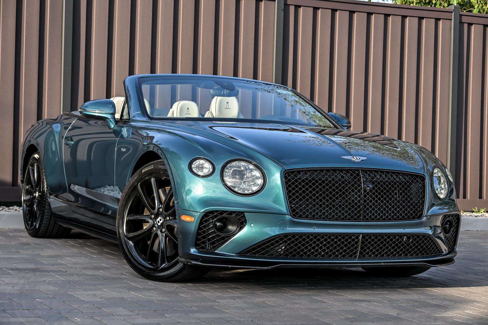 Used 2022 Bentley Continental GT AWD/4WD image 1