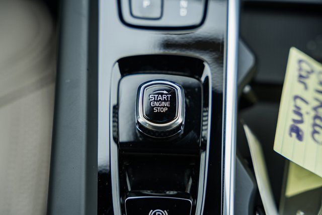 New 2026 Volvo XC60 B5 Plus w/ Protection Package Premier image 24