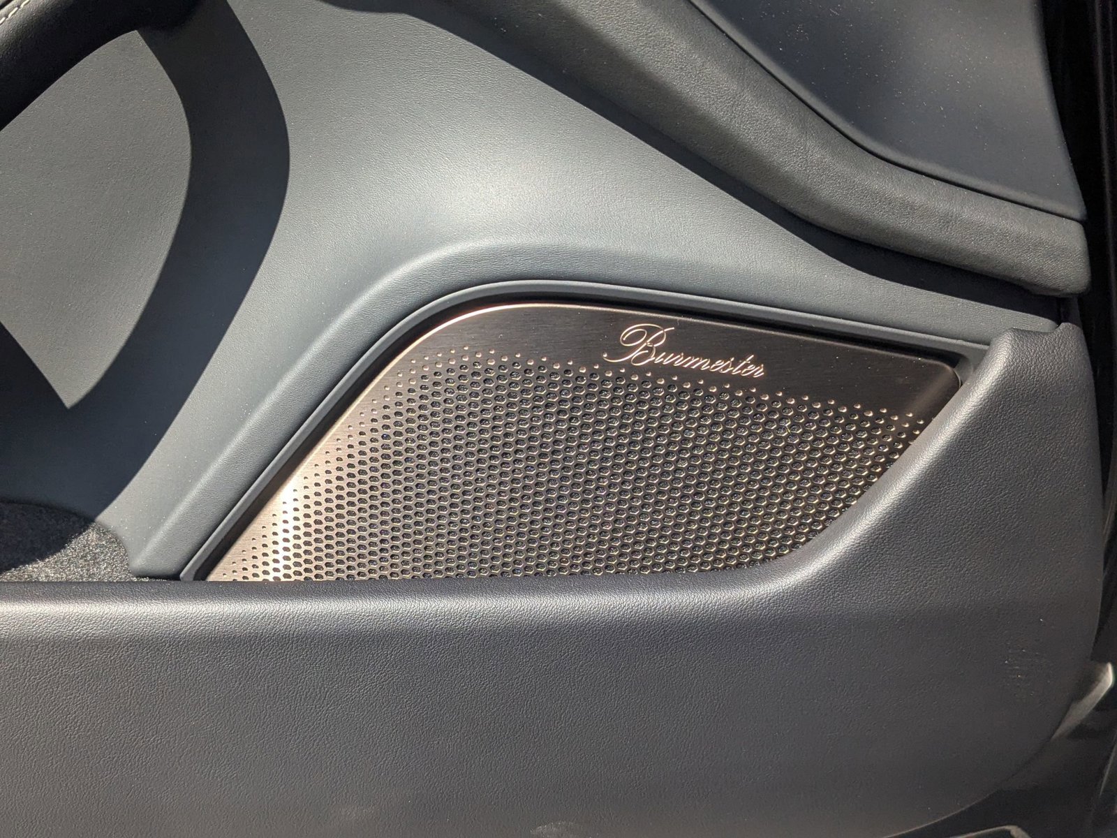 New 2025 Porsche Taycan GTS image 13