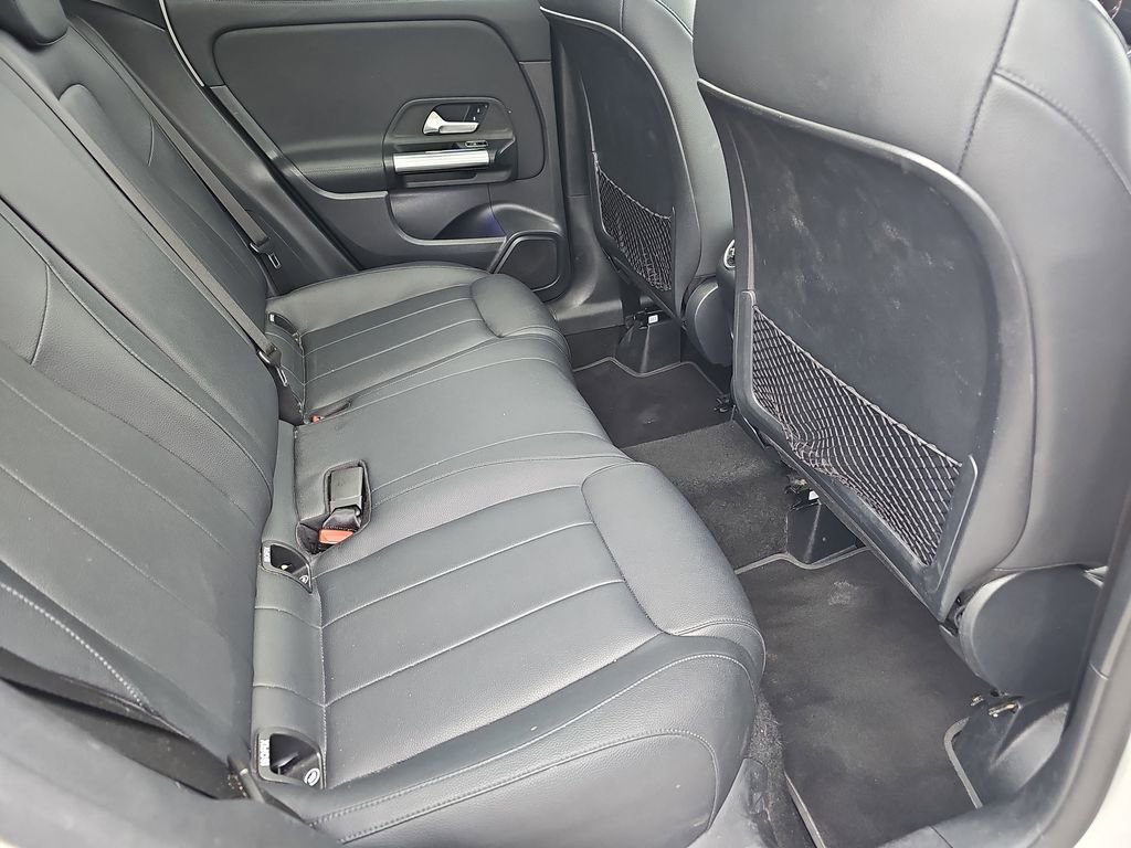 Used 2023 Mercedes-Benz GLA 250 w/ Premium Package image 12