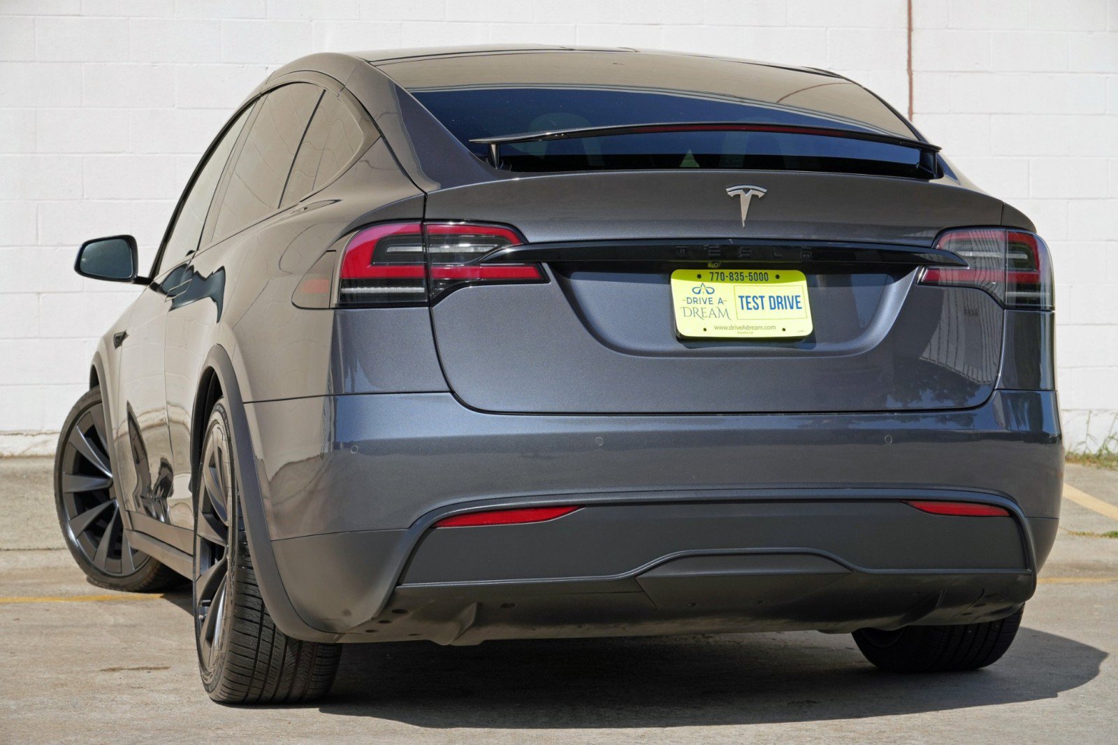 Used 2022 Tesla Model X AWD/4WD image 6